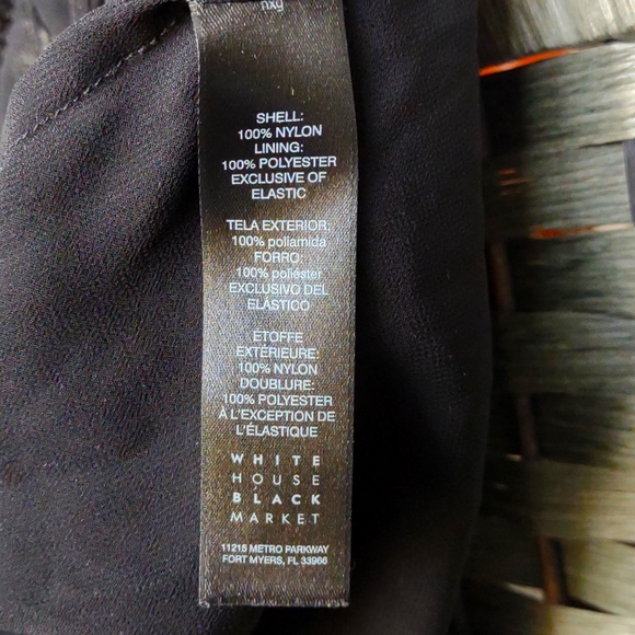 White House Black Market Flutter Sleeve Blouse Size XS - Picture 10 of 10